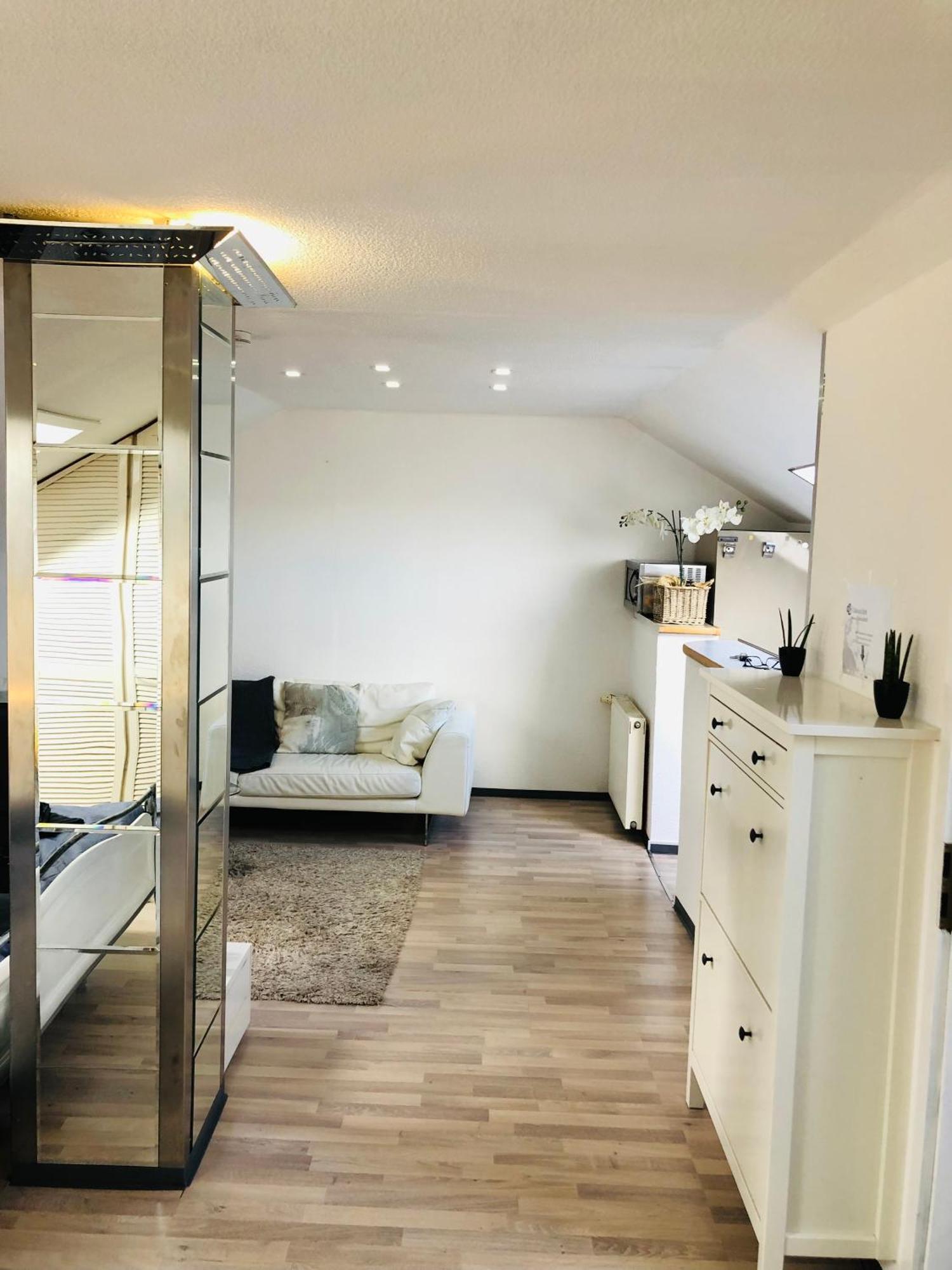Caleva'S Bnb Pforzheim Esterno foto
